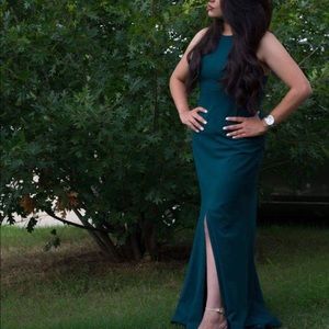 Vera Wang long formal dress